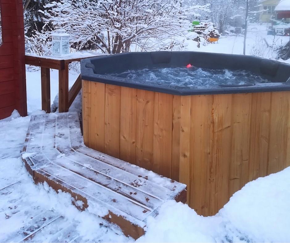 Jacuzzi  din fibra de sticla  - Jacuzzi din fibra de sticla  pentru apa dulce si sarata