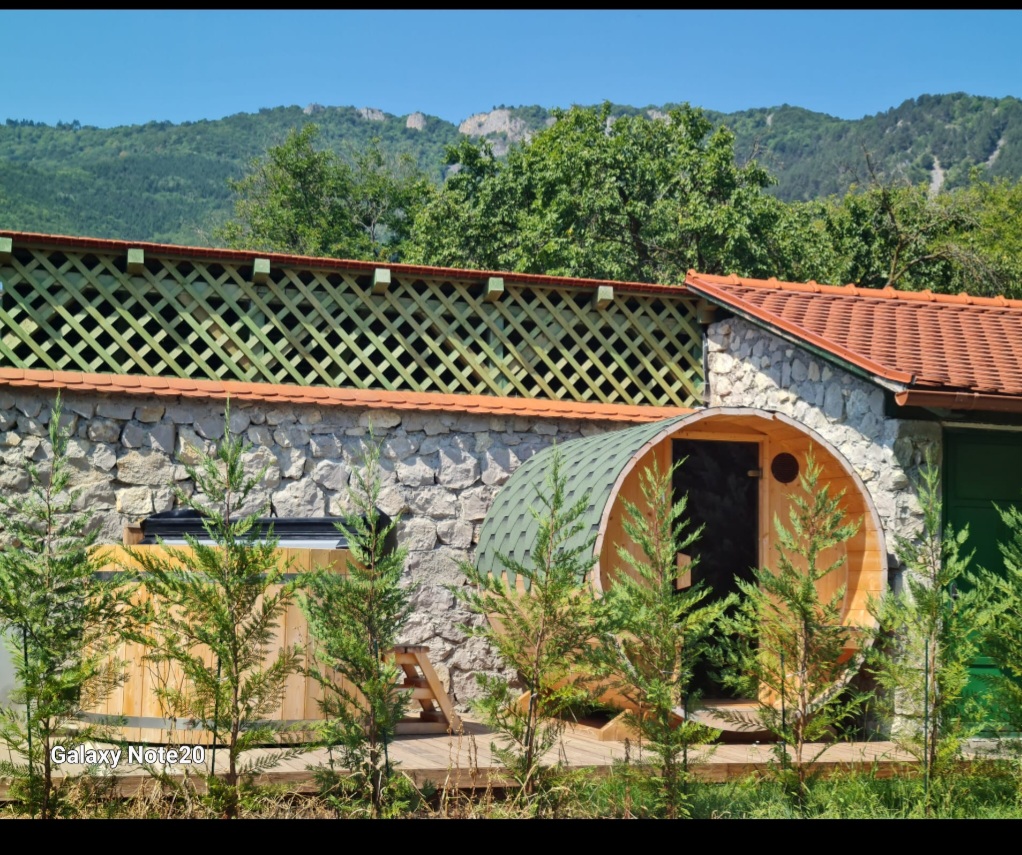 Proiect ciubăr, hot tub sau saună instalat de BSH Prodsalt — 7